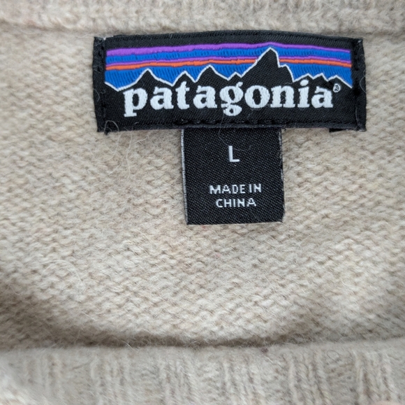 Patagonia Heathered Gray Crew Neck Sweater - Picture 4 of 12